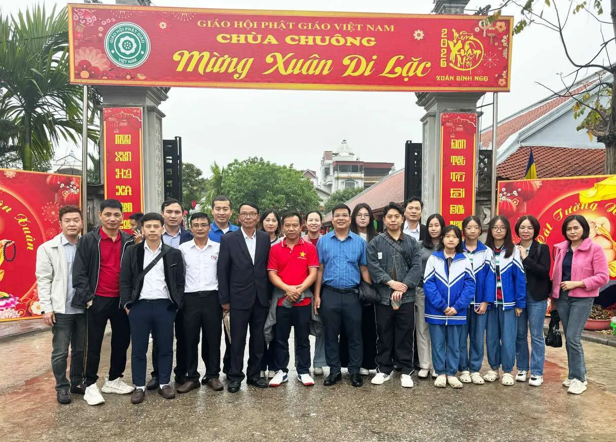 Thumbnail XUÂN VUI ĐẦU TIÊN